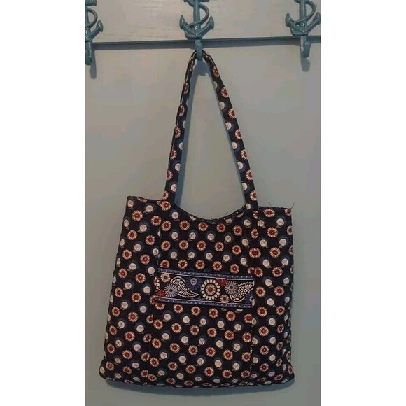 Vera Bradley Handbags - ! Vera Bradley Tote in "Night Owl"  Outside Pocket Snap Closure 2 Strap Handle